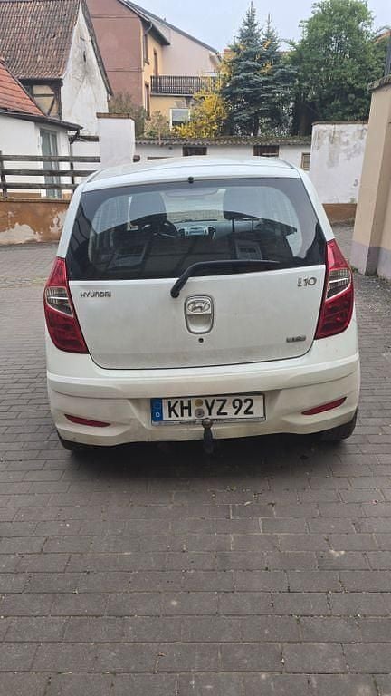 Gebraucht Hyundai i10 Style 86 PS (63 kW) 2013 Weiß Kleinwagen