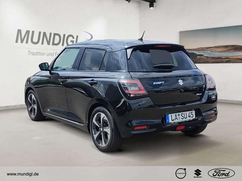 Gebraucht Suzuki Swift Comfort+ 83 PS (61 kW) 2025 Schwarz Kleinwagen