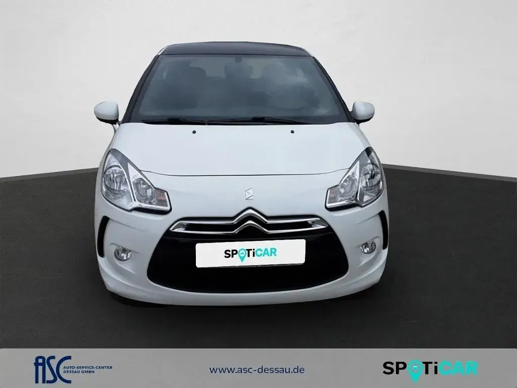 Gebraucht Citroën DS3 Chic 82 PS (60 kW) 2014 Polarweiss /zweis Limousine