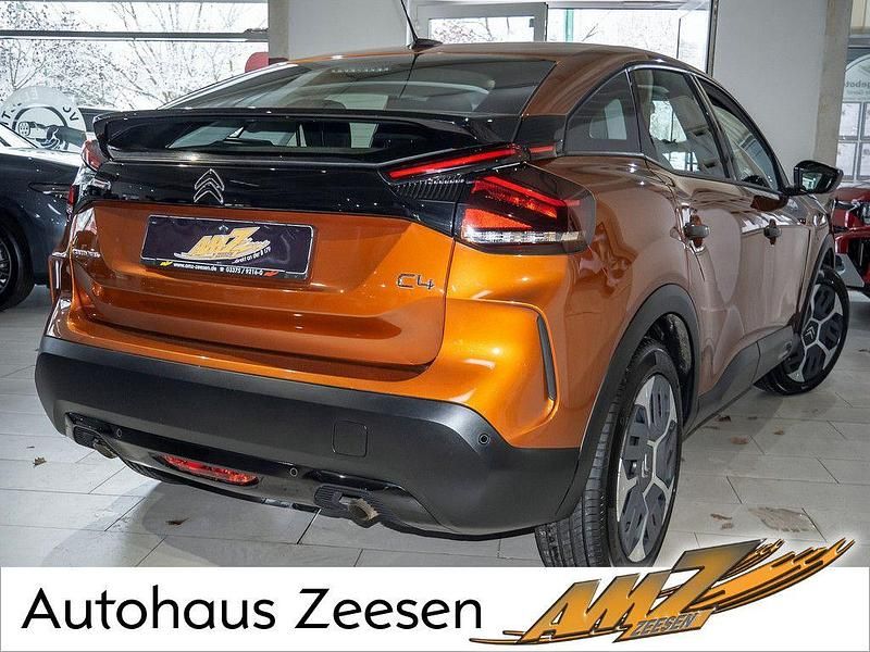 Gebraucht Citroën C4 Feel 131 PS (96 kW) 2022 Braun Limousine