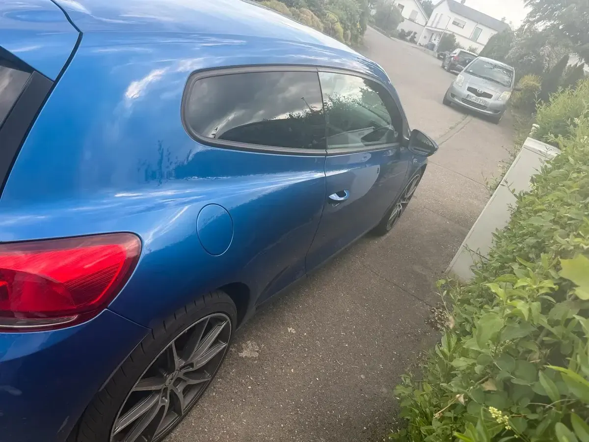 Gebraucht VW Scirocco 160 PS (117 kW) 2008 Blau Coupé