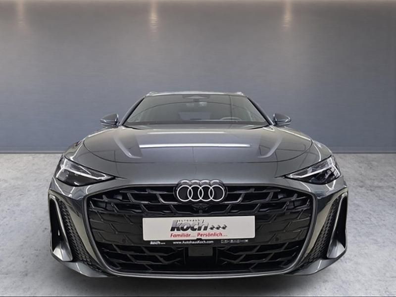 Nouă Audi A6 S-Line 204 CP (150 kW) 2025 Negru Break