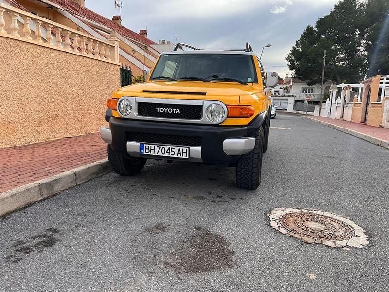 Gebraucht Toyota FJ Cruiser 242 PS (177 kW) 2007 Gelb SUV