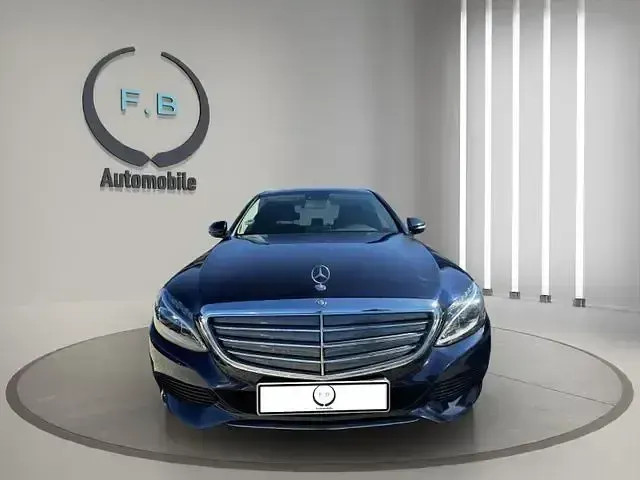 Gebraucht Mercedes C250 211 PS (155 kW) 2016 Andere Limousine