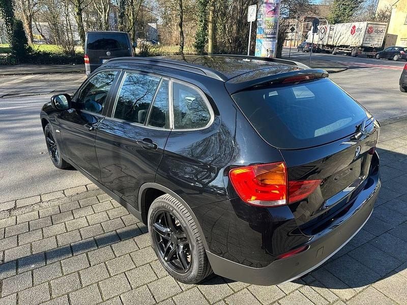 Usata BMW X1 150 CV (110 kW) 2011 Nero SUV