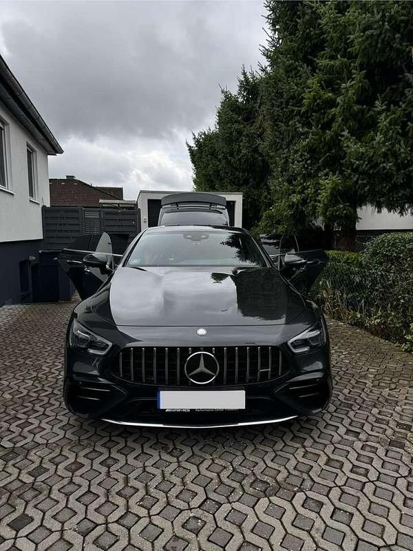 Grau Gebraucht 2023 Mercedes AMG GT 53 AMG Coupé | 95.500 € (Fairer Preis) - Bild 1/4