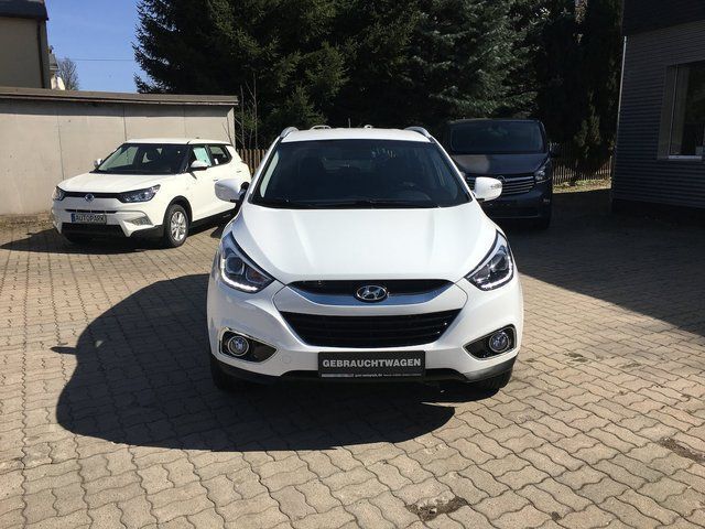 Gebraucht Hyundai ix35 Edition 136 PS (100 kW) 2015 Weiß SUV