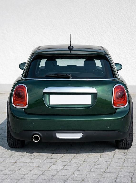Second-hand Mini Cooper 136 CP (100 kW) 2017 Verde Hatchback