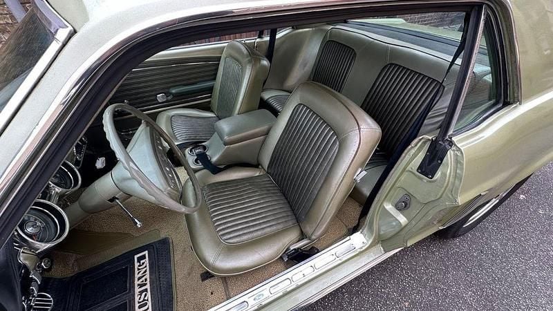 Gebraucht Ford V8 200 PS (147 kW) 1968 Grün Coupé