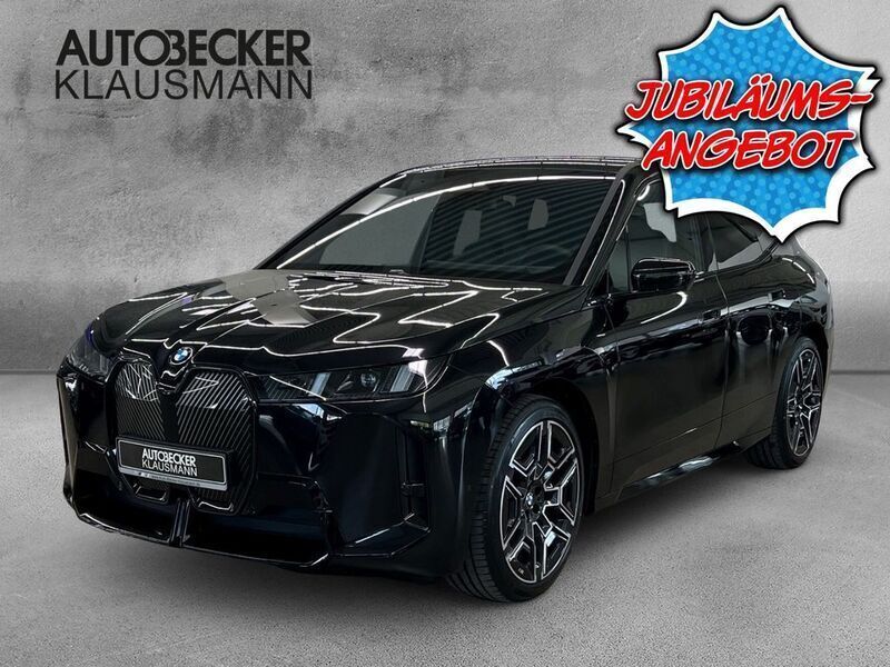 Schwarz Neu 2025 BMW iX M Sport SUV | 85.990 € (Fairer Preis) - Bild 1/4