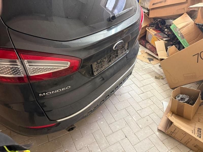 Gebraucht Ford Mondeo Titanium S 200 PS (147 kW) 2013 Schwarz Limousine