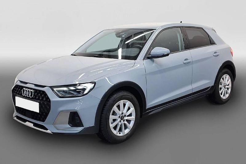 Gebraucht Audi A1 116 PS (85 kW) 2025 Grau Limousine