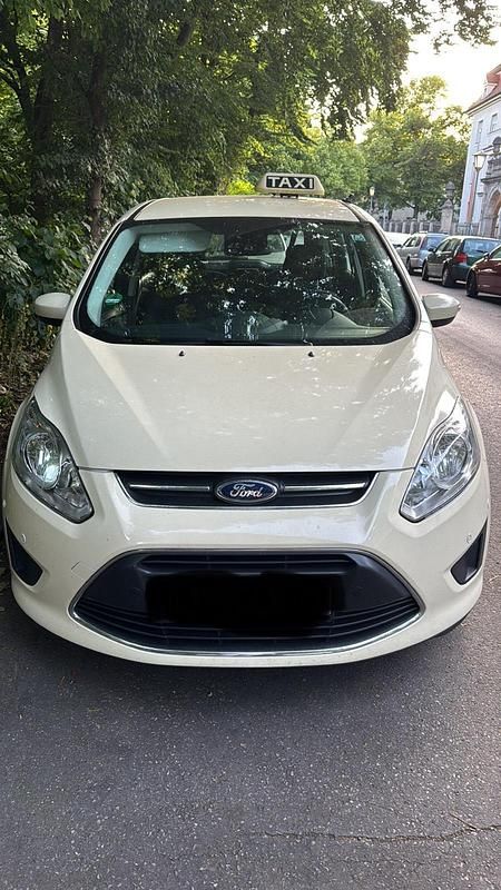 Gelb Gebraucht 2014 Ford Grand C-Max Van / Kleinbus | 4.000 € - Bild 1/4