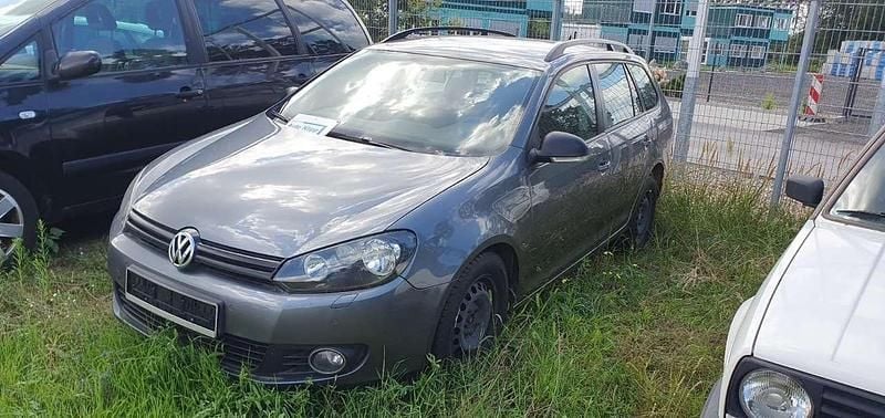 Grau Gebraucht 2009 VW Golf VI Kombi | 2.000 € (Guter Preis) - Bild 1/3