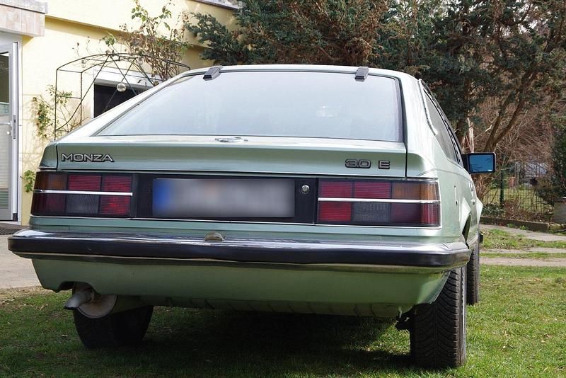 Gebraucht Opel Senator 180 PS (132 kW) 1982 Grün Limousine