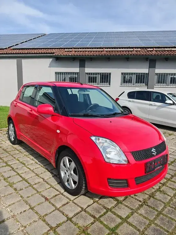 Gebraucht Suzuki Swift Comfort 92 PS (67 kW) 2009 Rot Kleinwagen