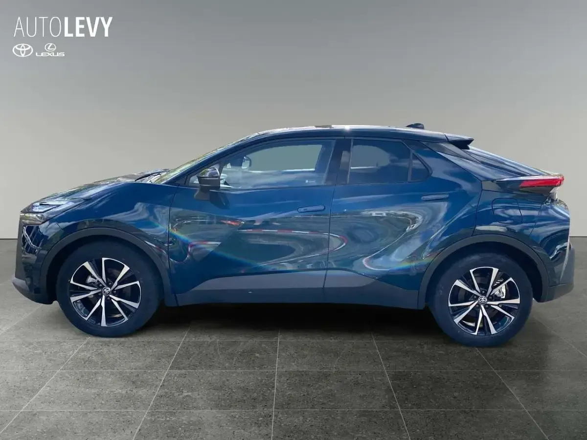 Neu Toyota C-HR Team 197 PS (144 kW) 2025 Blau SUV