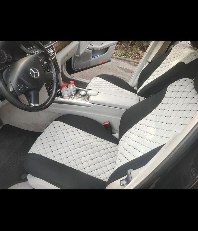 Gebraucht Mercedes E220 Avantgarde 170 PS (125 kW) 2011 Schwarz Kombi