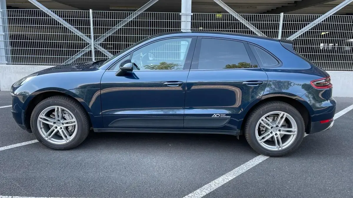 Gebraucht Porsche Macan S 258 PS (189 kW) 2014 Blau SUV