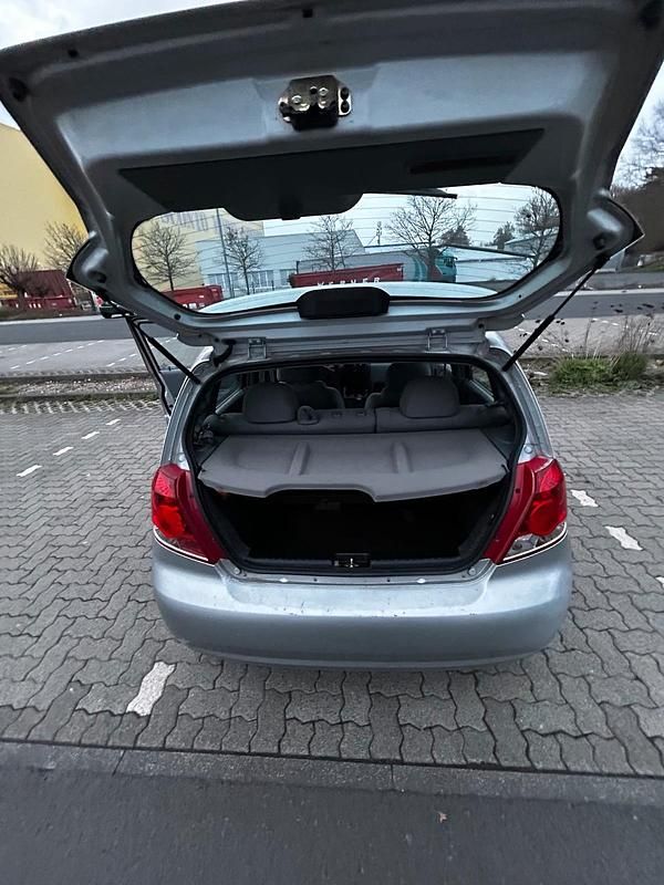 Gebraucht Chevrolet Aveo LT 94 PS (69 kW) 2005 Grau Kleinwagen