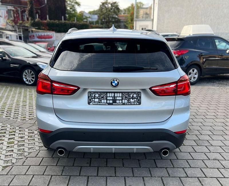 Gebraucht BMW X1 Sport Line 192 PS (141 kW) 2019 Silber SUV
