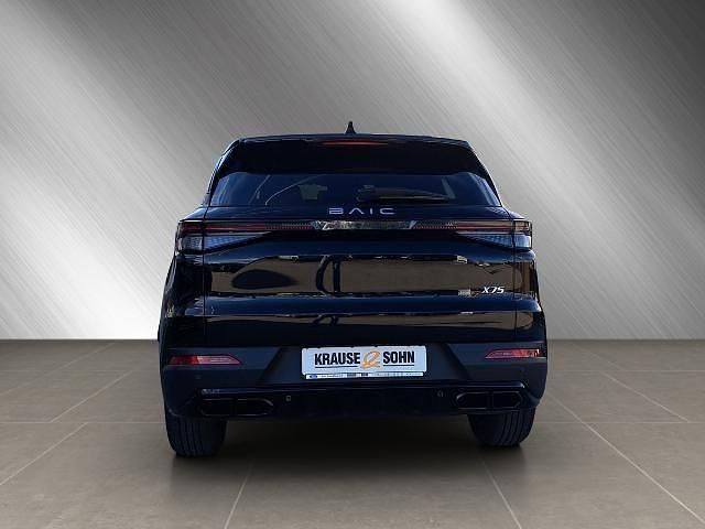 Neu Baic X75 177 PS (130 kW) 2026 Schwarz SUV