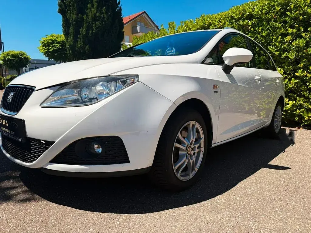 Gebraucht Seat Ibiza Sport 105 PS (77 kW) 2011 Weiß Limousine