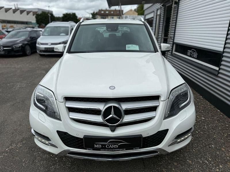 Gebraucht Mercedes GLK250 204 PS (150 kW) 2015 Weiß SUV