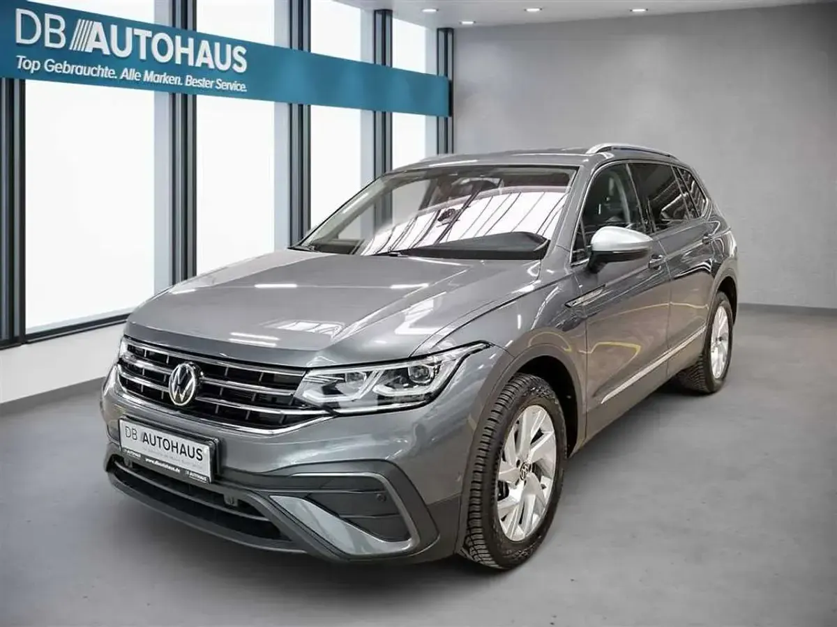 Gebraucht VW Tiguan Allspace Life 200 PS (147 kW) 2023 SUV