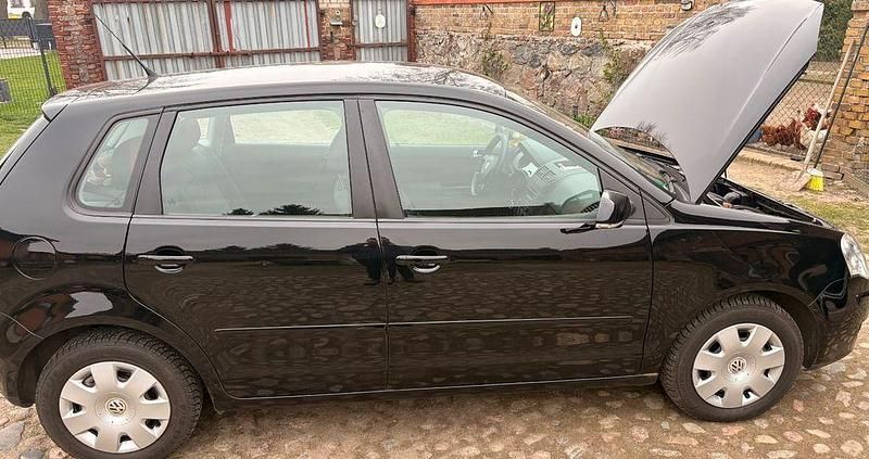 Gebraucht VW Polo 80 PS (58 kW) 2006 Schwarz Kleinwagen
