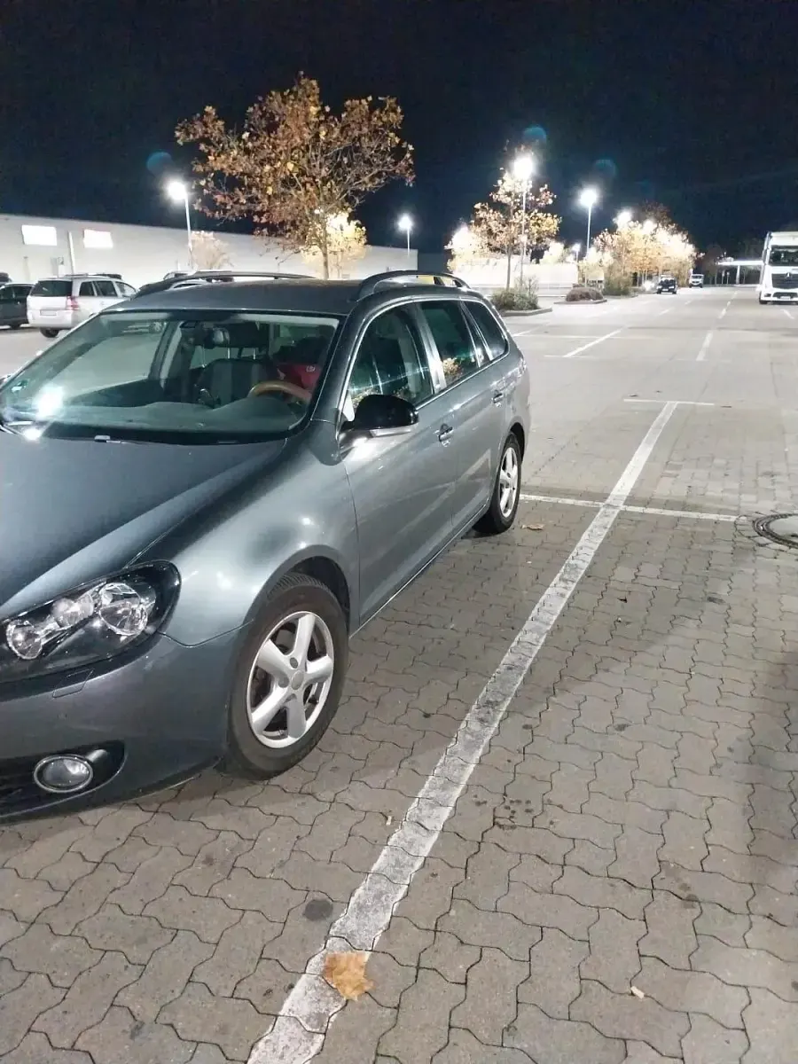 Second-hand VW Golf VII 105 CP (77 kW) 2012 Gri Break