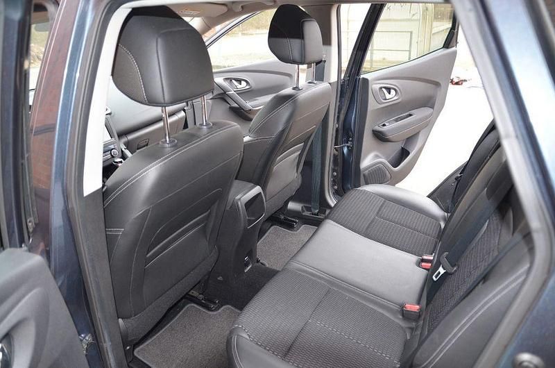 Gebraucht Renault Kadjar LIMITED 131 PS (96 kW) 2018 Grau SUV