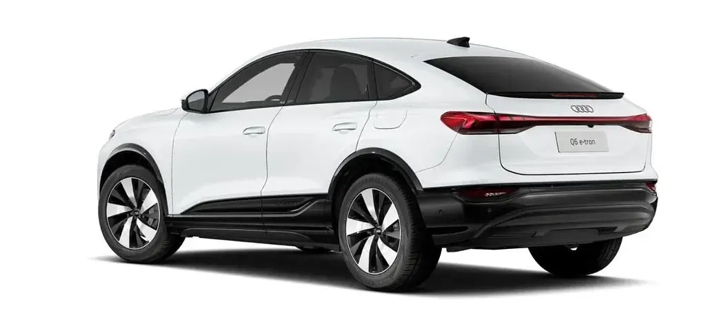 Gebraucht Audi Q6 Sportback e-tron Ambiente 185 kW (252 PS) 2025 Gletscherweiss SUV