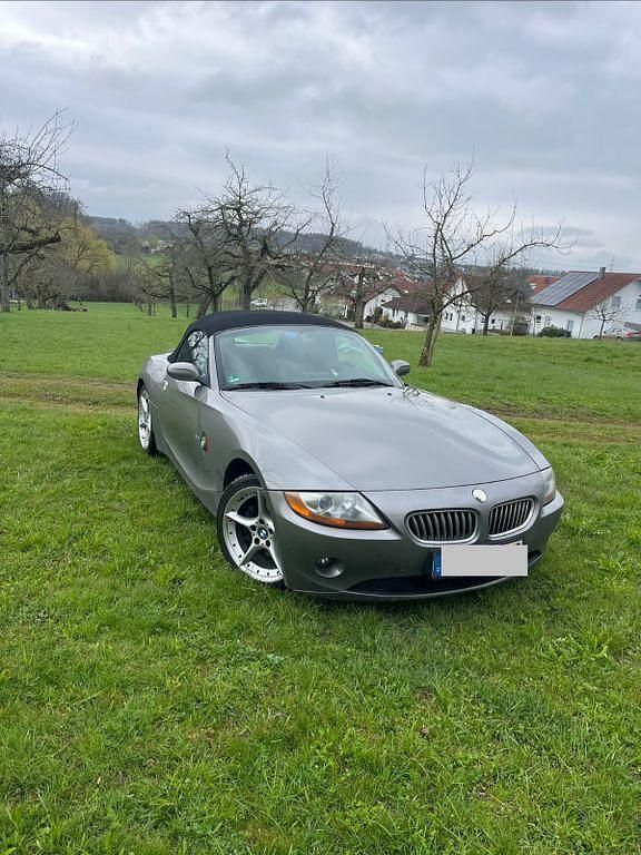 Gebraucht BMW Z4 Performance 231 PS (169 kW) 2003 Grau Cabrio