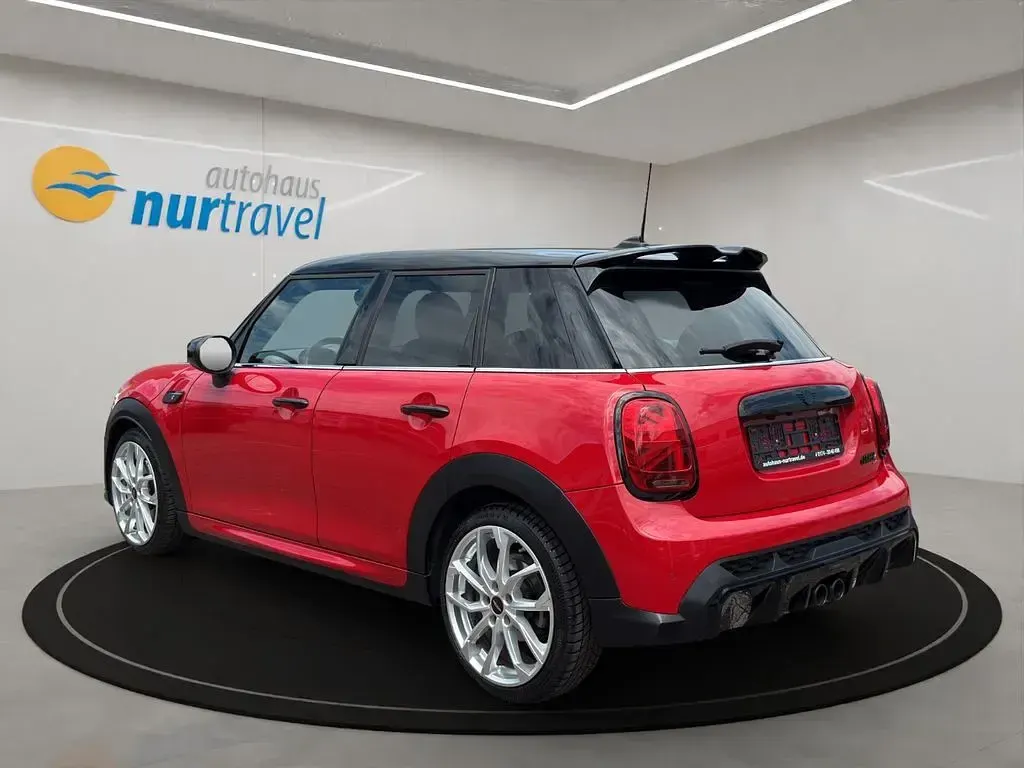 Gebraucht Mini John Cooper Works 178 PS (130 kW) 2021 Chili (solar) red Kleinwagen