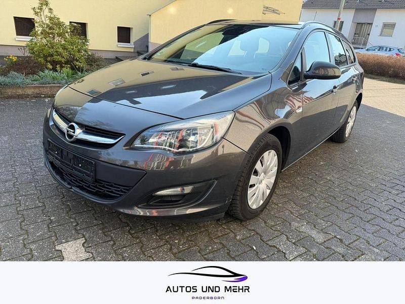 Second-hand Opel Astra Edition 131 CP (96 kW) 2012 Argintiu Break