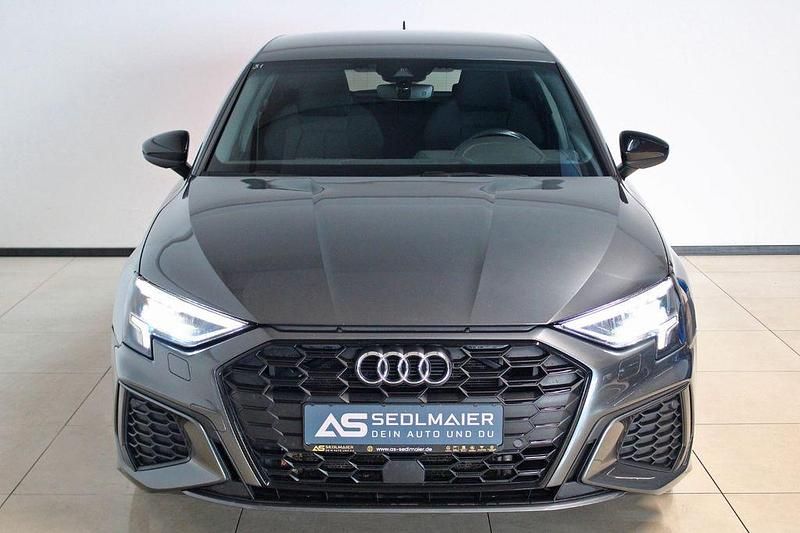 Gebraucht Audi A3 S-Line 245 PS (180 kW) 2022 Daytonagrau perleffekt Limousine