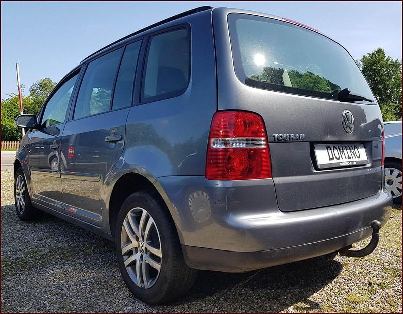 Gebraucht VW Touran 101 PS (74 kW) 2004 Grau Van / Kleinbus