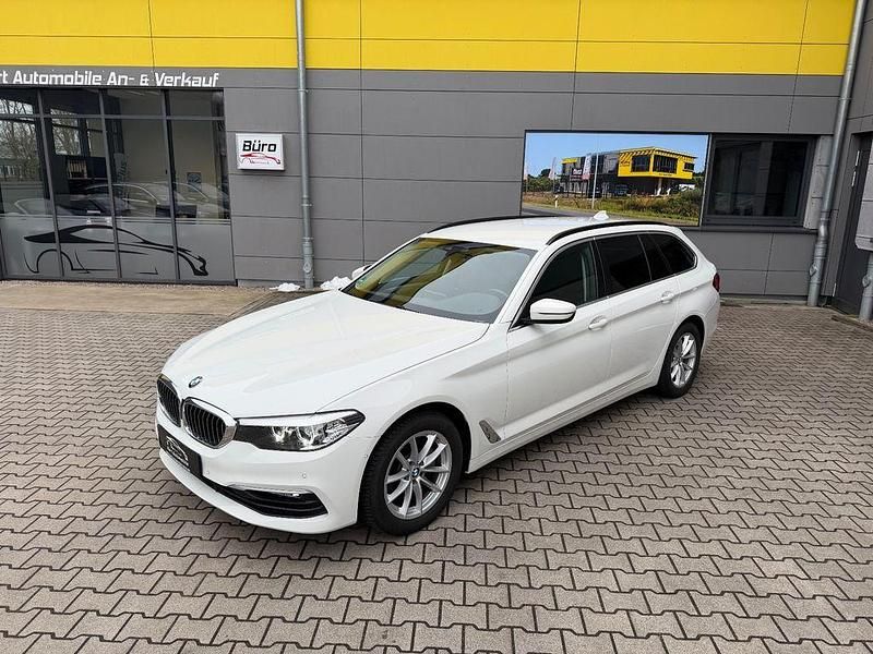 Gebraucht BMW 520 Performance 190 PS (139 kW) 2019 Weiß Kombi