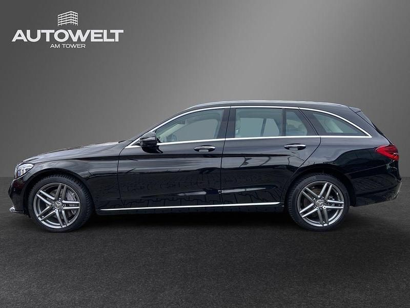 Gebraucht Mercedes C300 245 PS (180 kW) 2021 Schwarz Limousine