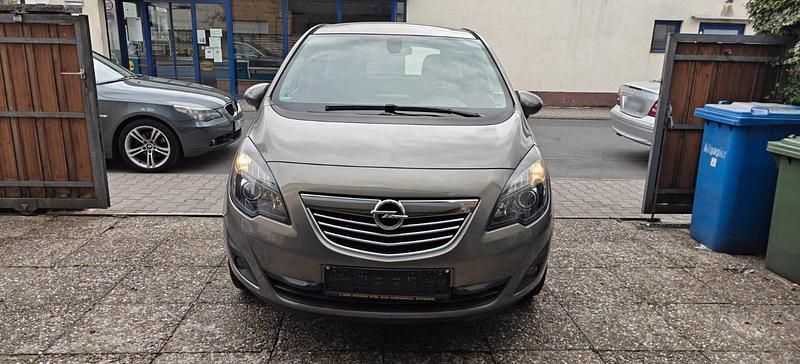 Gebraucht Opel Meriva 140 PS (102 kW) 2011 Grau Van / Kleinbus