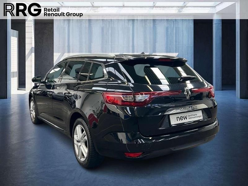 Gebraucht Renault Mégane GrandTour 140 PS (102 kW) 2020 Sternenschwarz Kombi