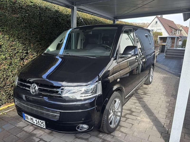 Gebraucht VW Multivan Cup 179 PS (131 kW) 2014 Schwarz Van / Kleinbus
