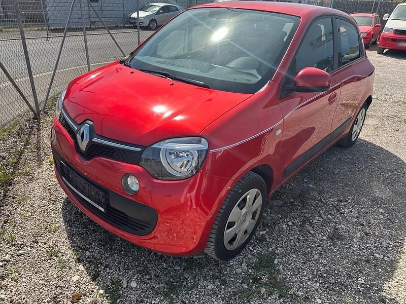 Używany Renault Twingo 70 KM (51 kW) 2016 Czerwony Hatchback