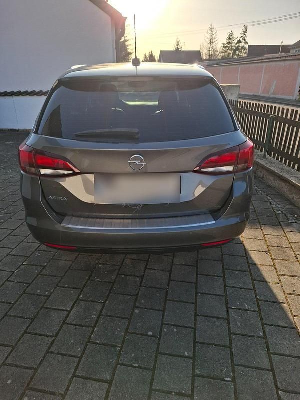 Gebraucht Opel Astra 122 PS (89 kW) 2021 Grau Kombi
