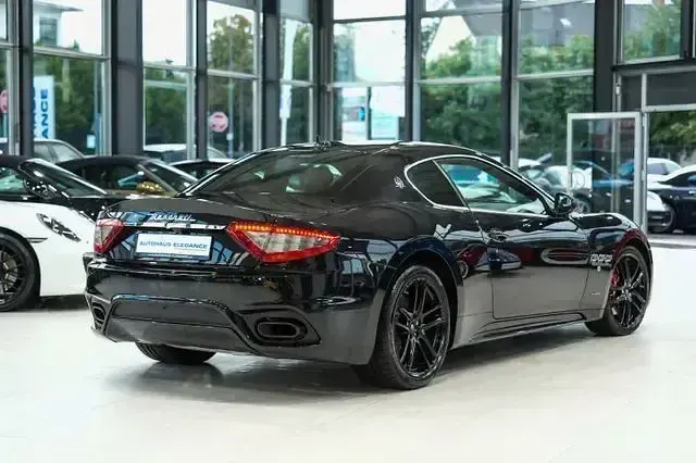Gebraucht Maserati Granturismo 460 PS (338 kW) 2019 Schwarz Coupé