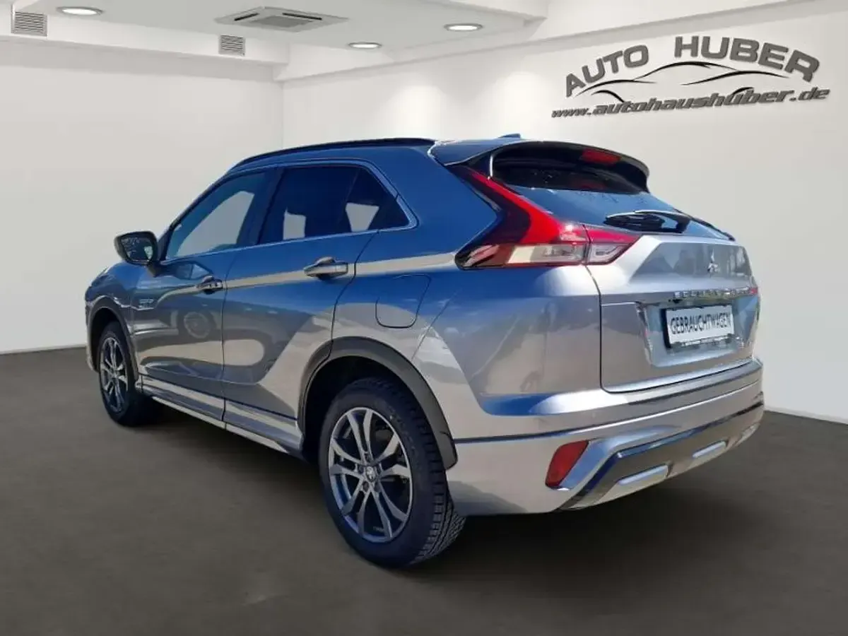 Gebraucht Mitsubishi Eclipse Cross Top 188 PS (138 kW) 2024 Grau metallic SUV