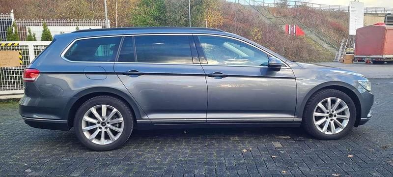 Gebraucht VW Passat Highline 190 PS (139 kW) 2017 Grau Kombi