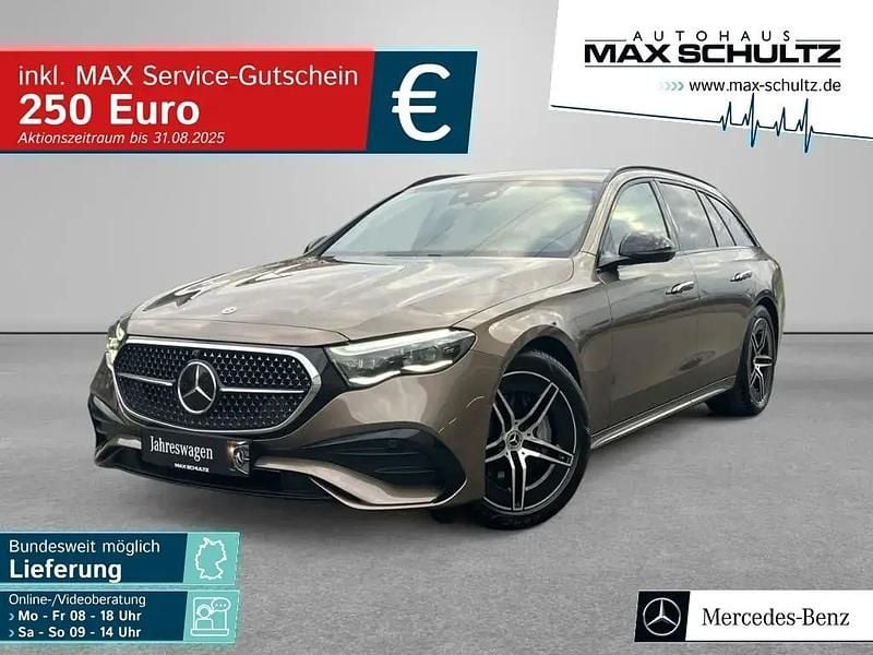 Braun Gebraucht 2024 Mercedes E220 AMG Kombi | 55.480 € (Teuer) - Bild 1/4