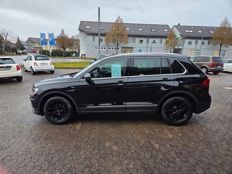 Gebraucht VW Tiguan Comfortline 150 PS (110 kW) 2017 Schwarz SUV